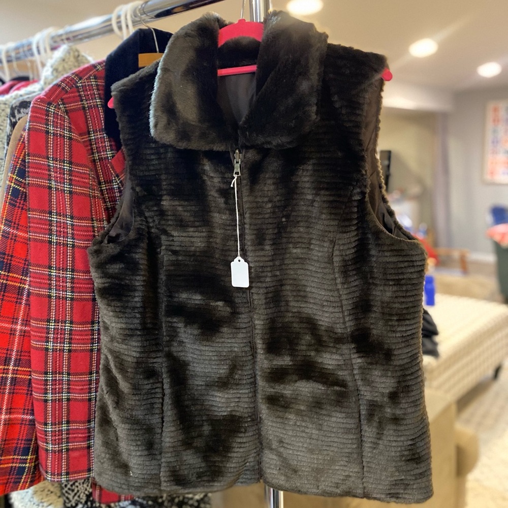 Liz Claiborne Reversible Faux Fur Vest - Size L
